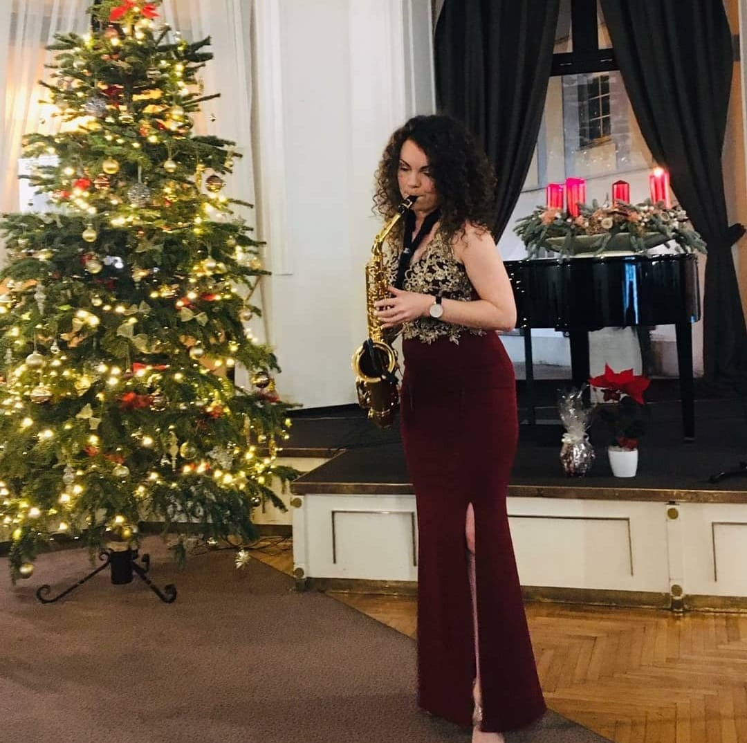 Katerina Resl_saxofonistka_hotel Praha Vánoce